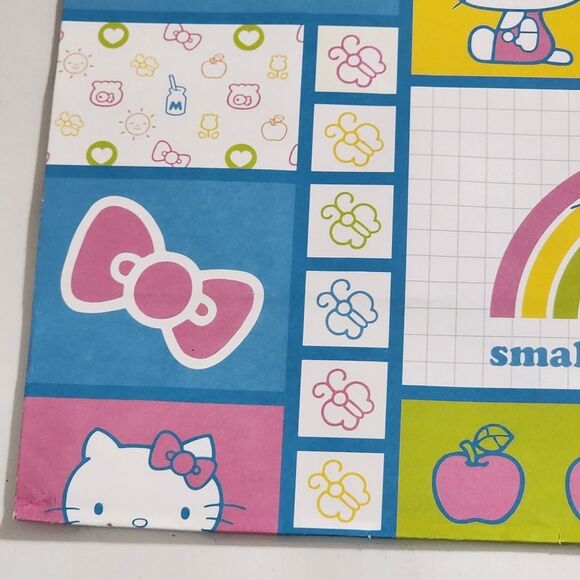 Sanrio Hello Kitty Colorful Pastel Paper Gift Bag RARE - Picture 5 of 15